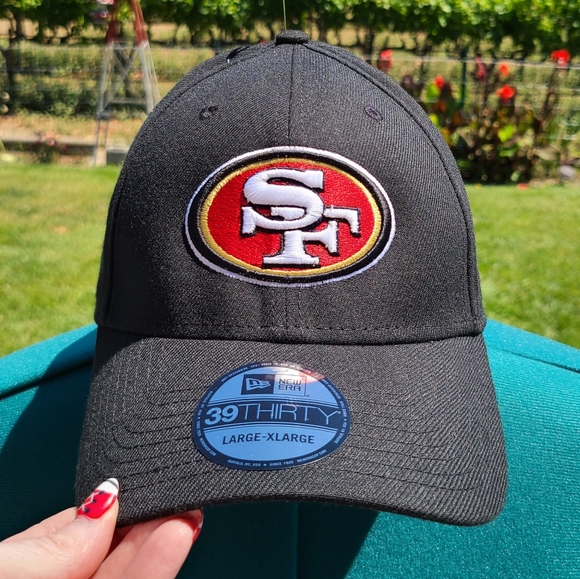 NFL Other - 👒🎩National Hat Day SALE🧢🪖🏈 NWT‼️ New Era brand SF 49'ers Stretch